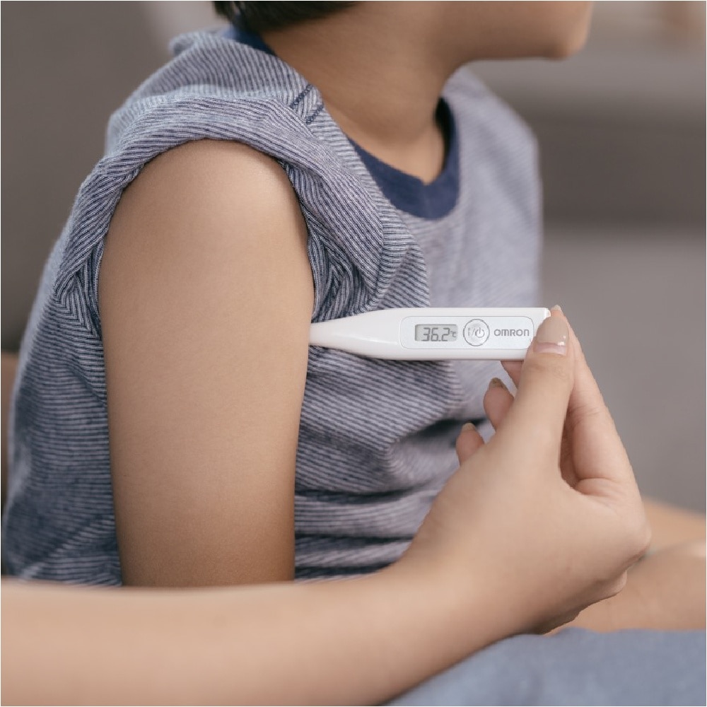 Water Resistant Digital Thermometer MC-341 (Oral,Underarm,Rectal Measurement) 1s