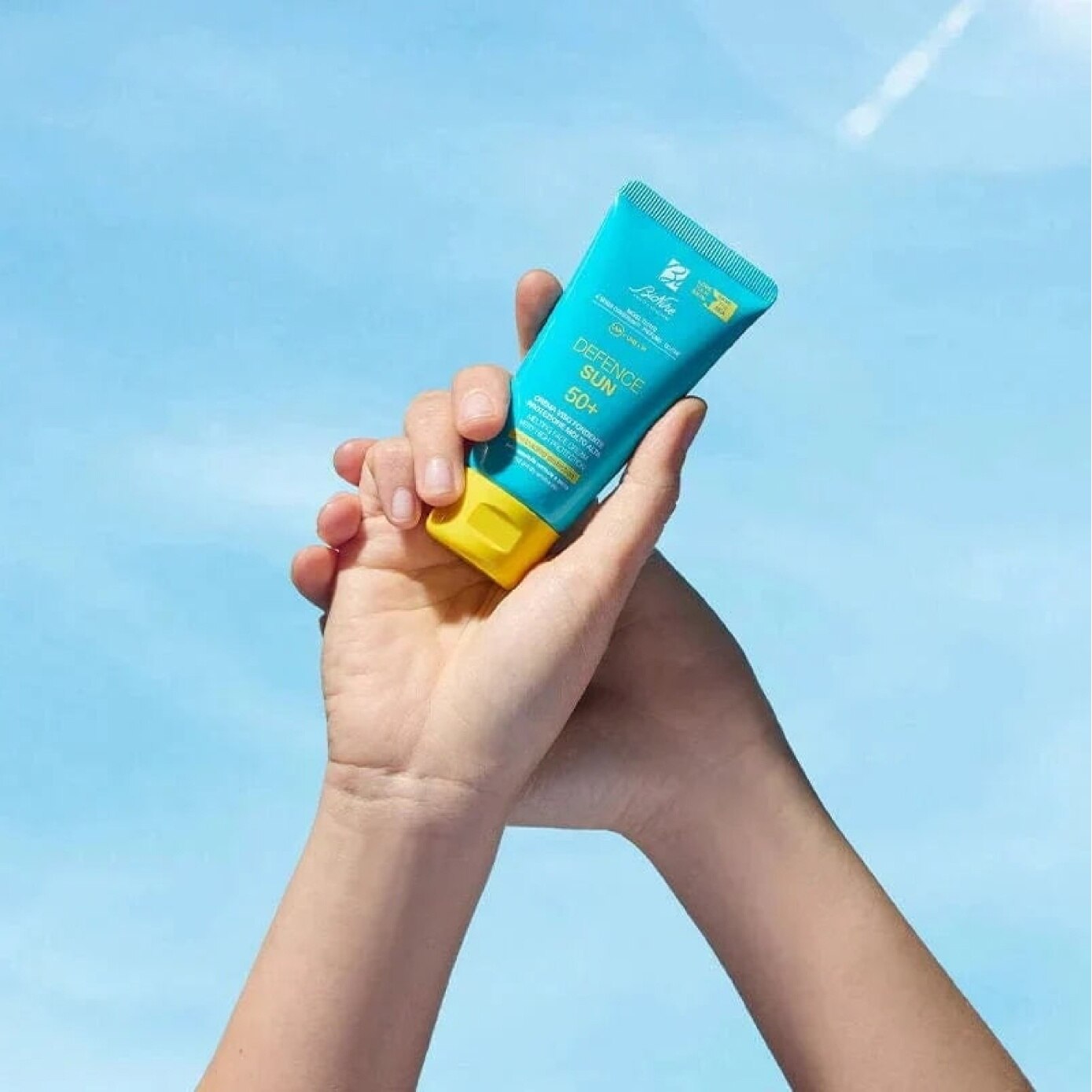 Defence Sun Melting Face Cream SPF50 50ml