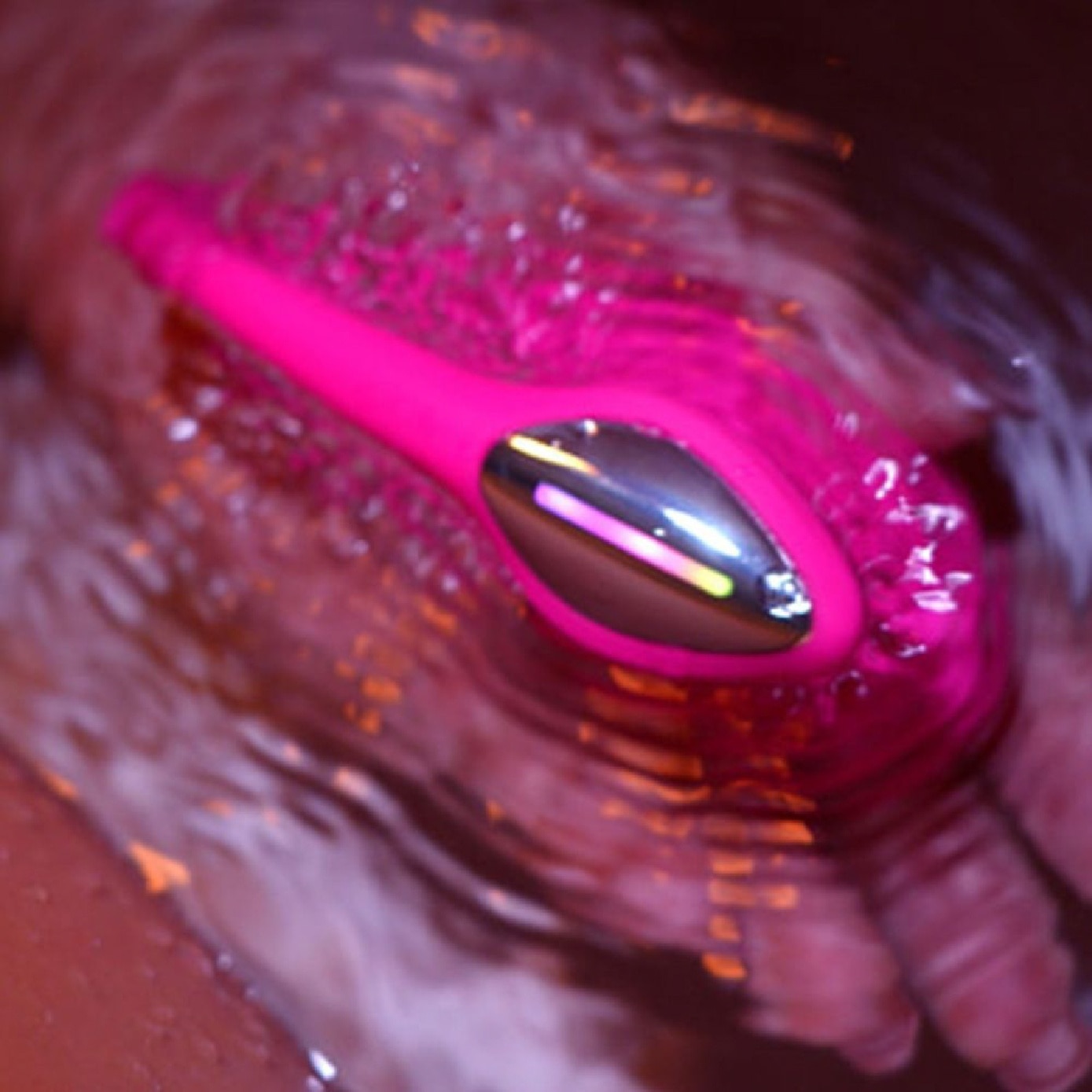 Lush 4 App-Controlled G-Spot Egg Vibrator 1s