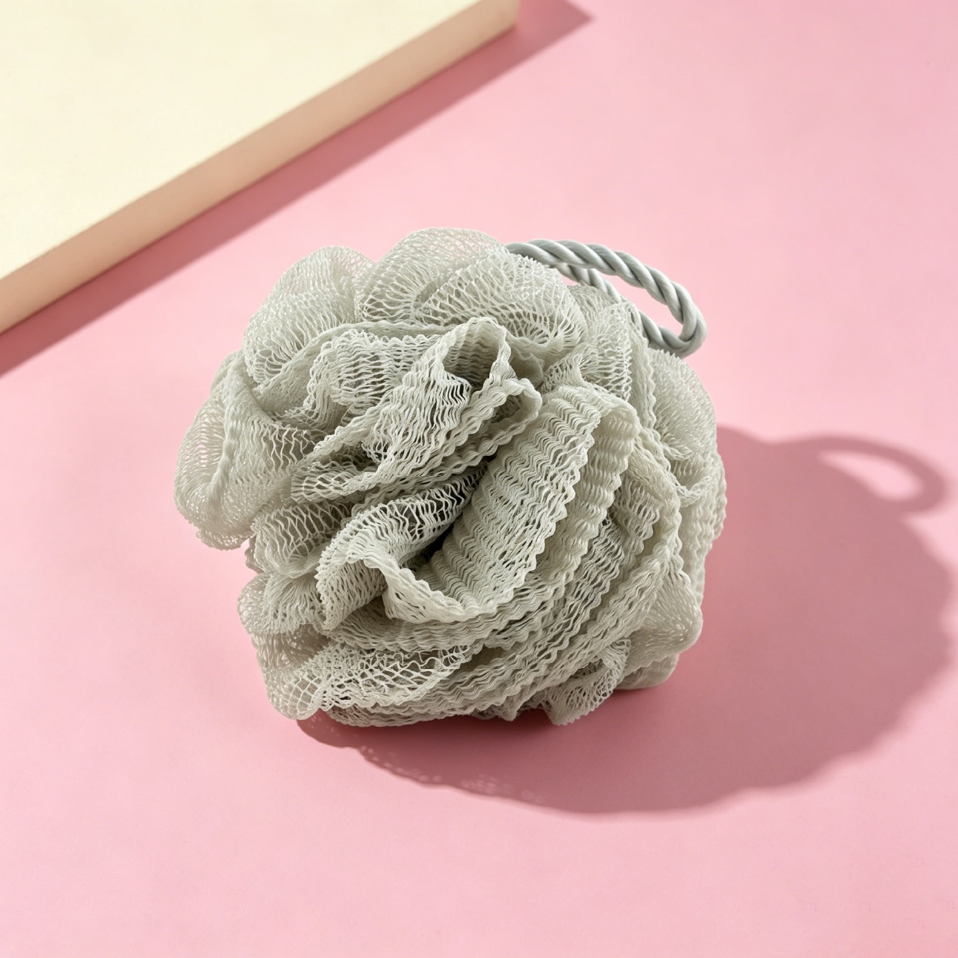 Nylon Body Puff Grey 1s image
