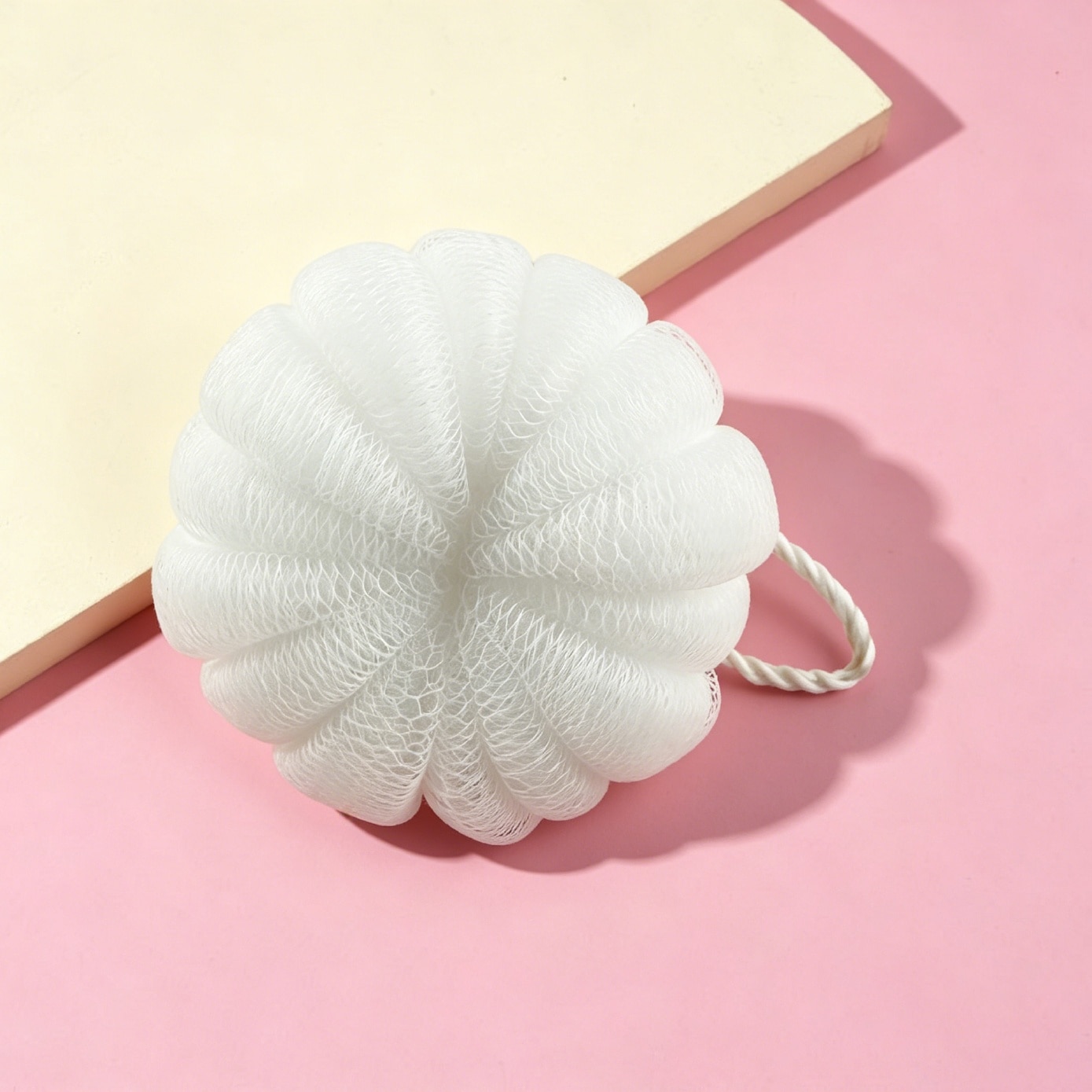 Nylon Body Puff White 1s