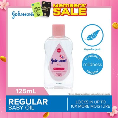 JOHNSON'S Baby Baby Regular Moisturizing Baby Oil Locks In Moisture 125ml
