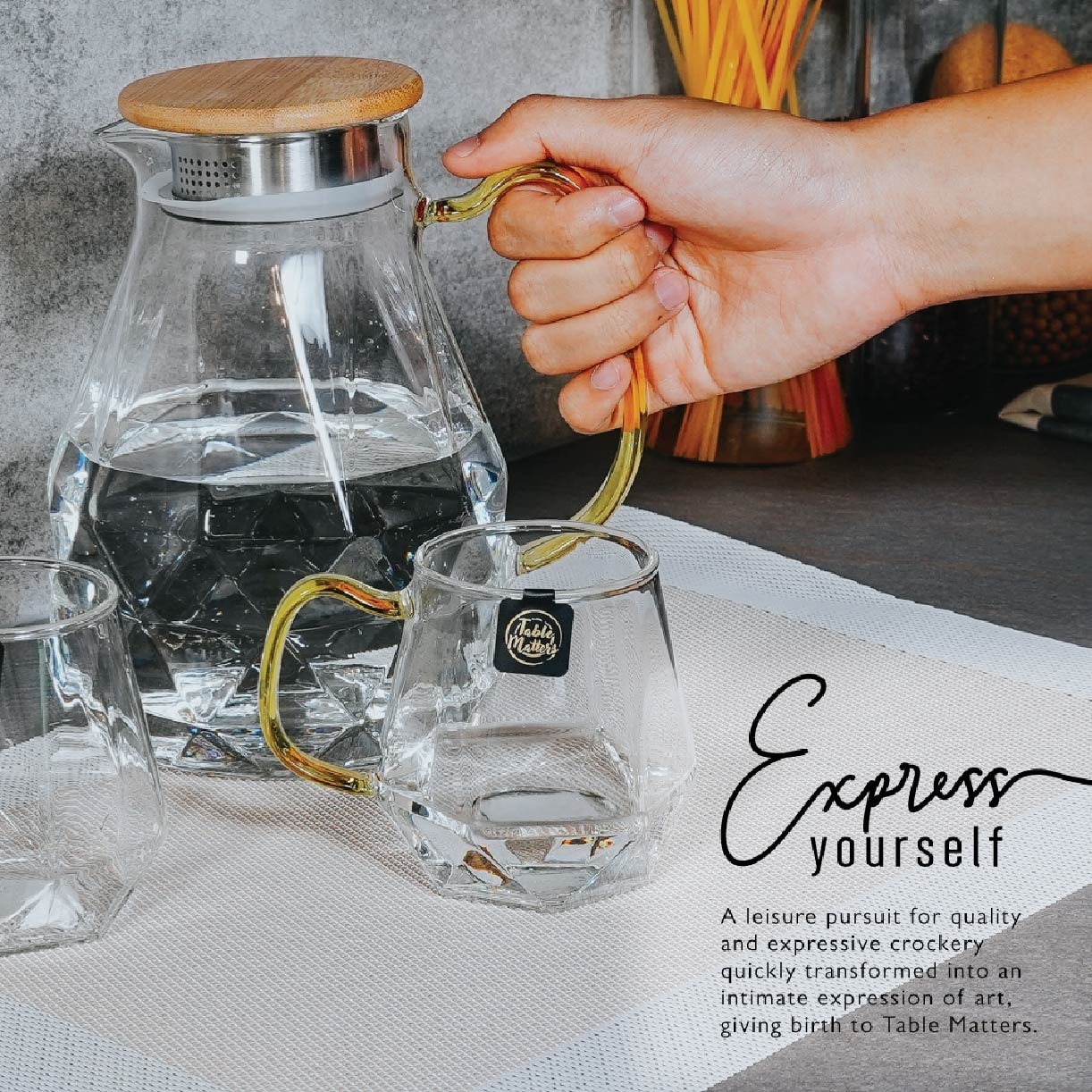 TAIKYU Gold Handle Diamond Glass CGWH34320 (High Quality And Lead-Free Glass) 340ml