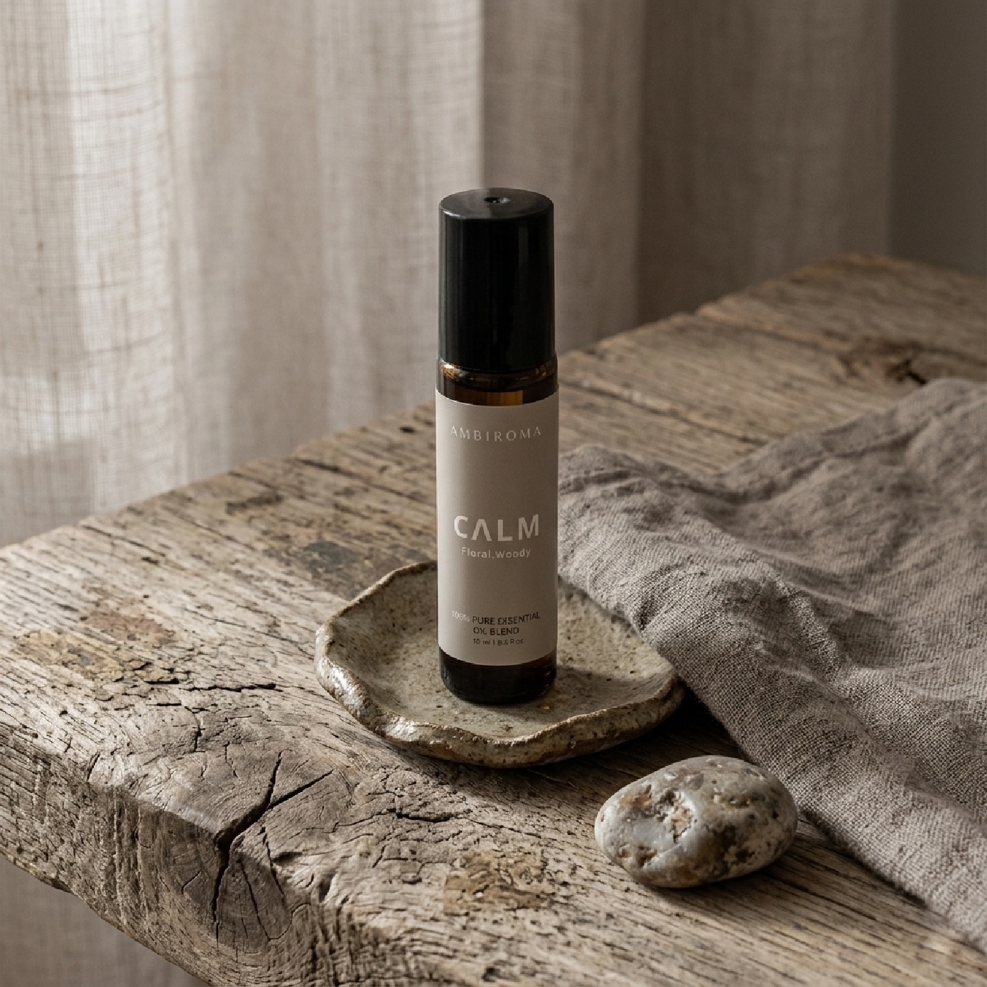 CALM Flroal Woody Essential Oil Roll-On 10ml