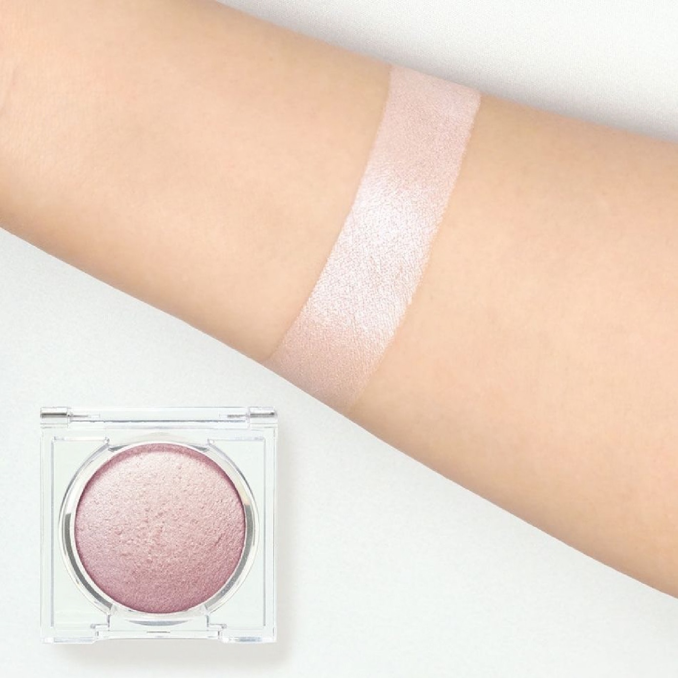 Moon Glow Highlighter #02 3.7g