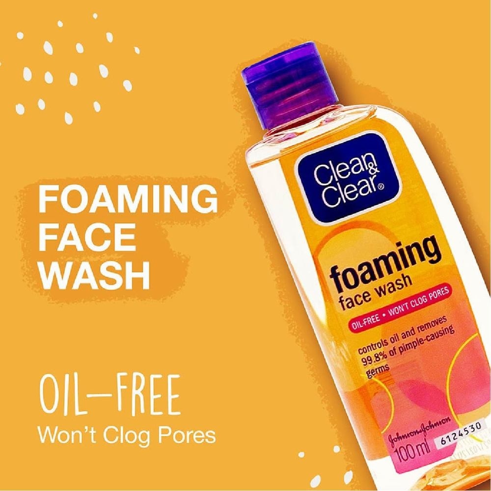CLEAN & CLEAR Foaming Face Wash (For Oil Control + Removes 99.8