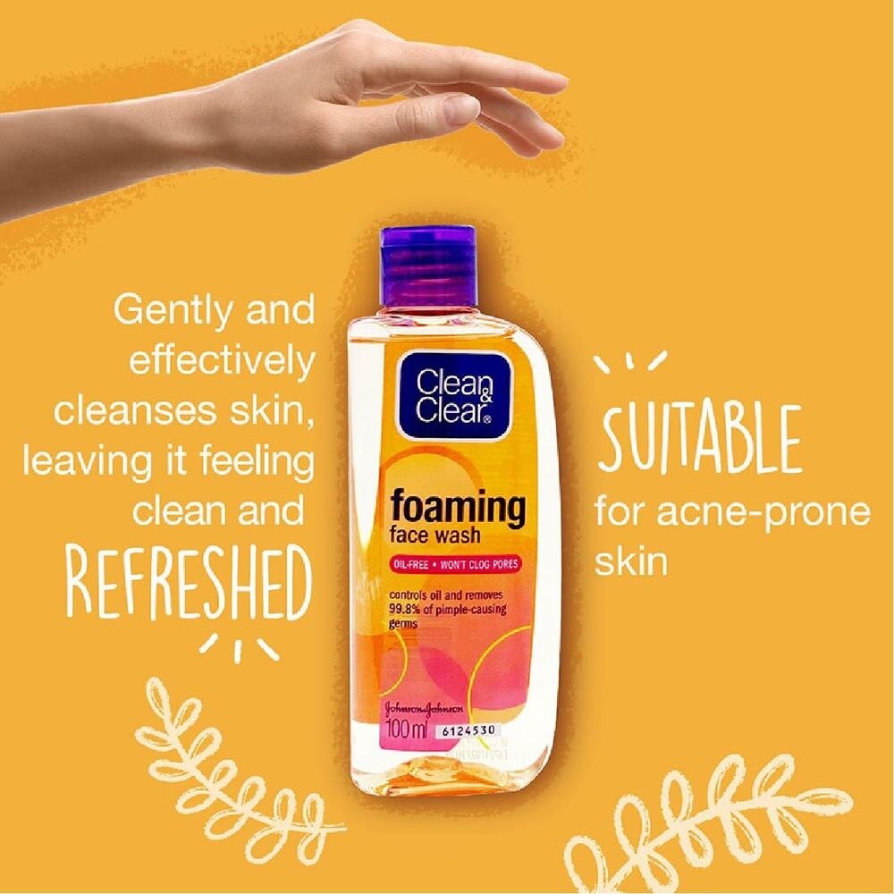 CLEAN & CLEAR Foaming Face Wash (For Oil Control + Removes 99.8