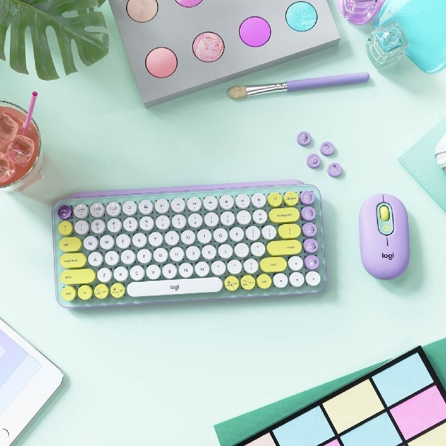 Pop Keys Mechanical Wireless Keyboard With Customisable Emoji Keys Daydream Mint 1s