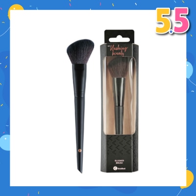 KRUIDVAT Blusher Brush (Ideal For Powdered Blushes Or Contours. The Angled Shape Makes The Brush Perfect For Highlighting The Contours Of The Face Naturally) 1s