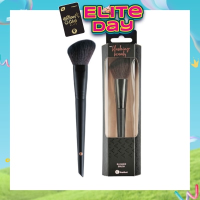 KRUIDVAT - Blusher Brush (Ideal For Powdered Blushes Or Contours. The Angled Shape Makes The Brush Perfect For Highlighting The Contours Of The Face Naturally) 1s