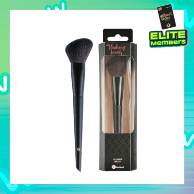 KRUIDVAT Blusher Brush (Ideal For Powdered Blushes Or Contours. The Angled Shape Makes The Brush Perfect For Highlighting The Contours Of The Face Naturally) 1s
