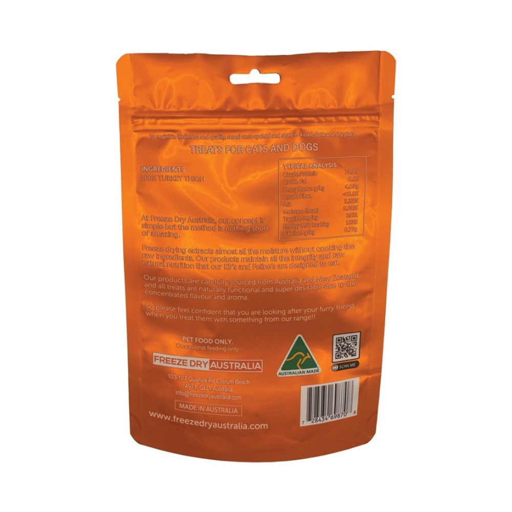 Freeze Dried Turkey Dice Cat and Dog Treats 100g image