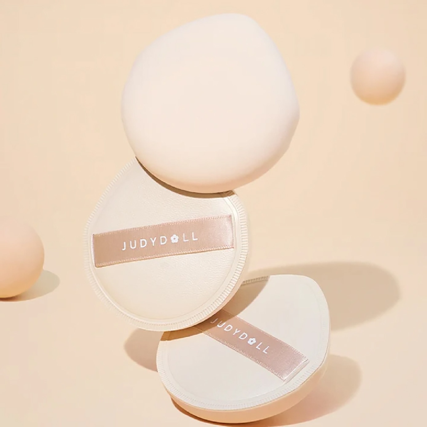 Mini Makeup Puff 3s image