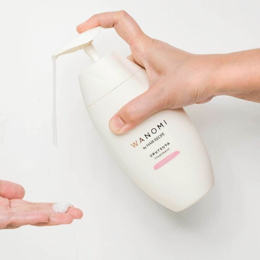 Urutsuya Treatment Fresh Berry (For Treating UV-Damaged & Dry Hair) 350ml