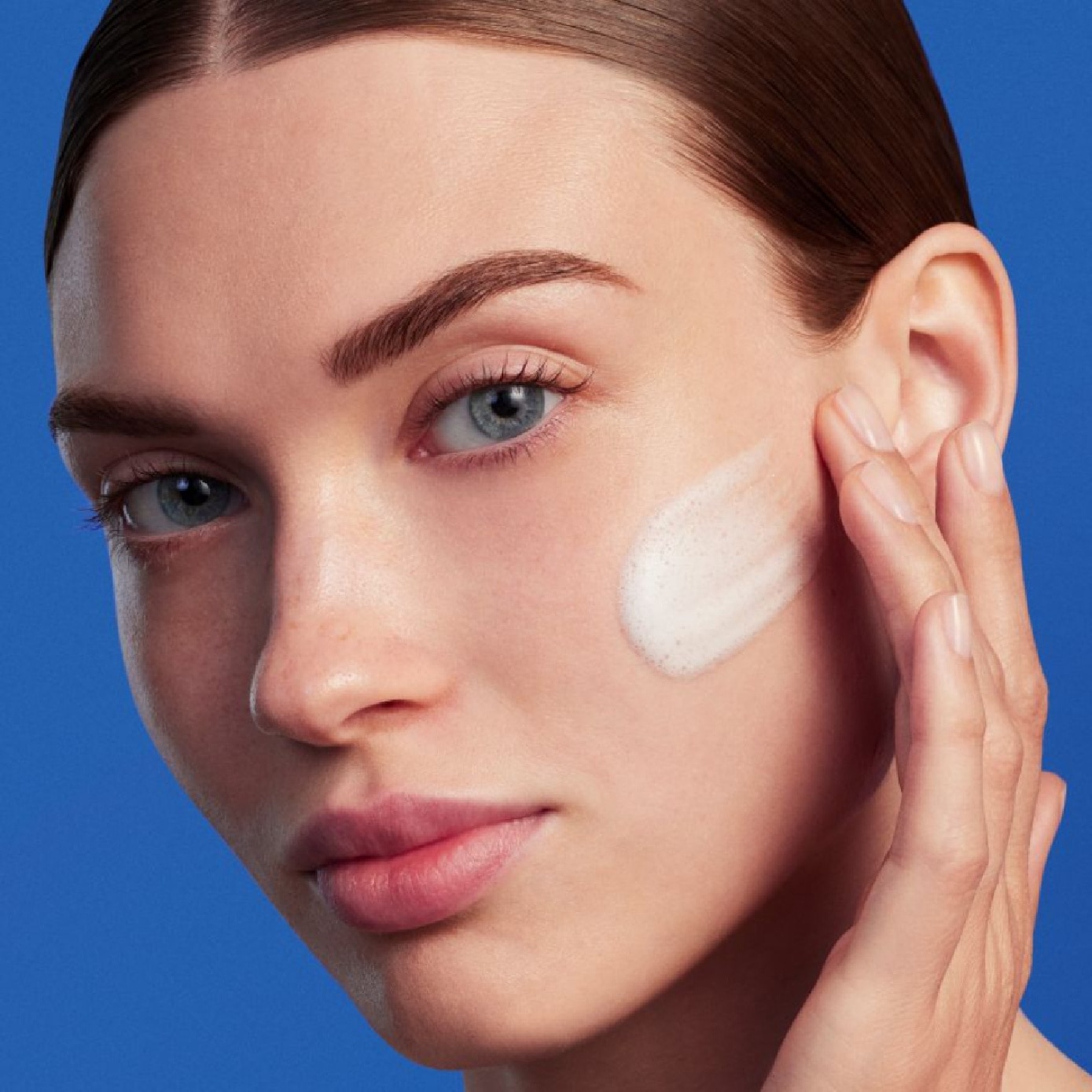 Biosource Purifying Foaming Cleanser 150ml image