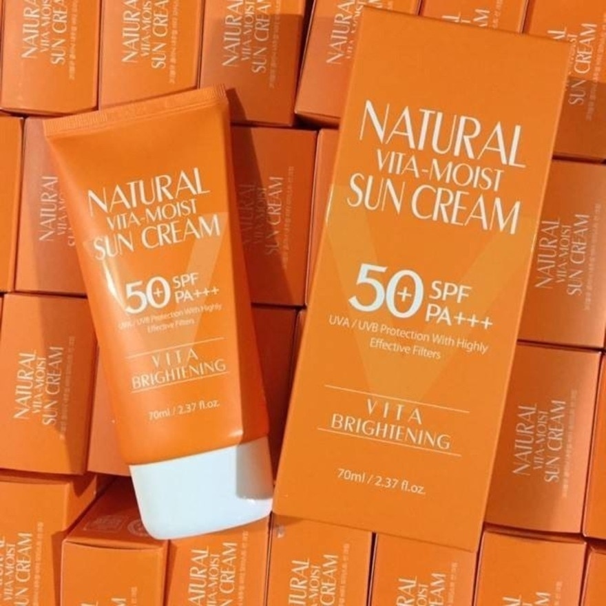 Natural Vita Brightening Moist Sun Cream SPF50+ PA++++ 70ml