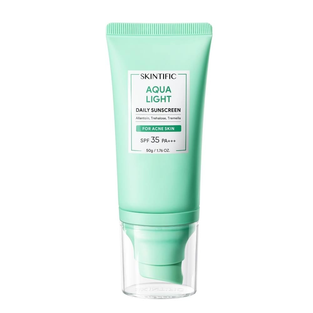 Aqua Light Daily Sunscreen SPF 35 PA+++ (For Acne Skin) 50g