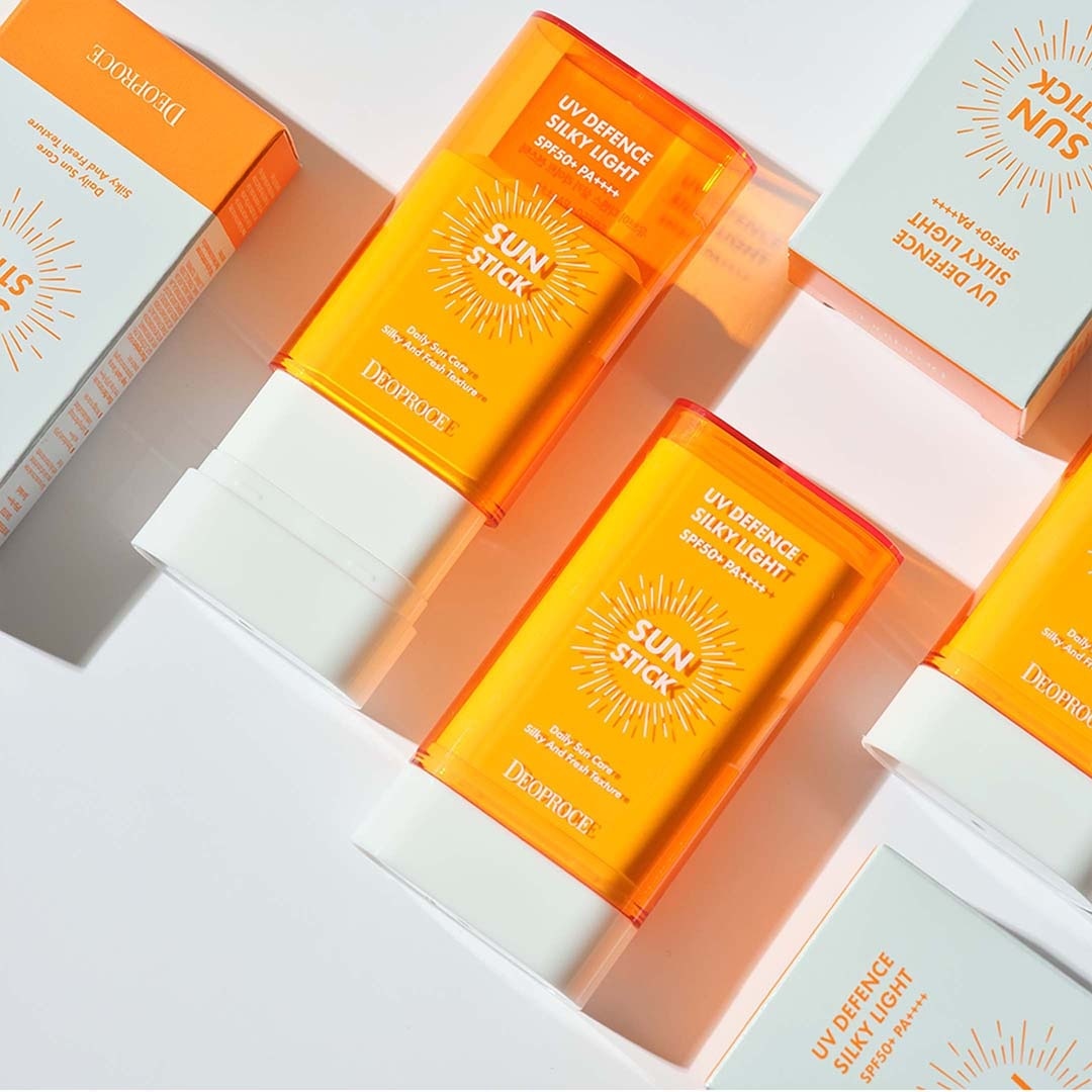 UV Defence Silky Light SPF50+ PA++++ Sun Stick 19g