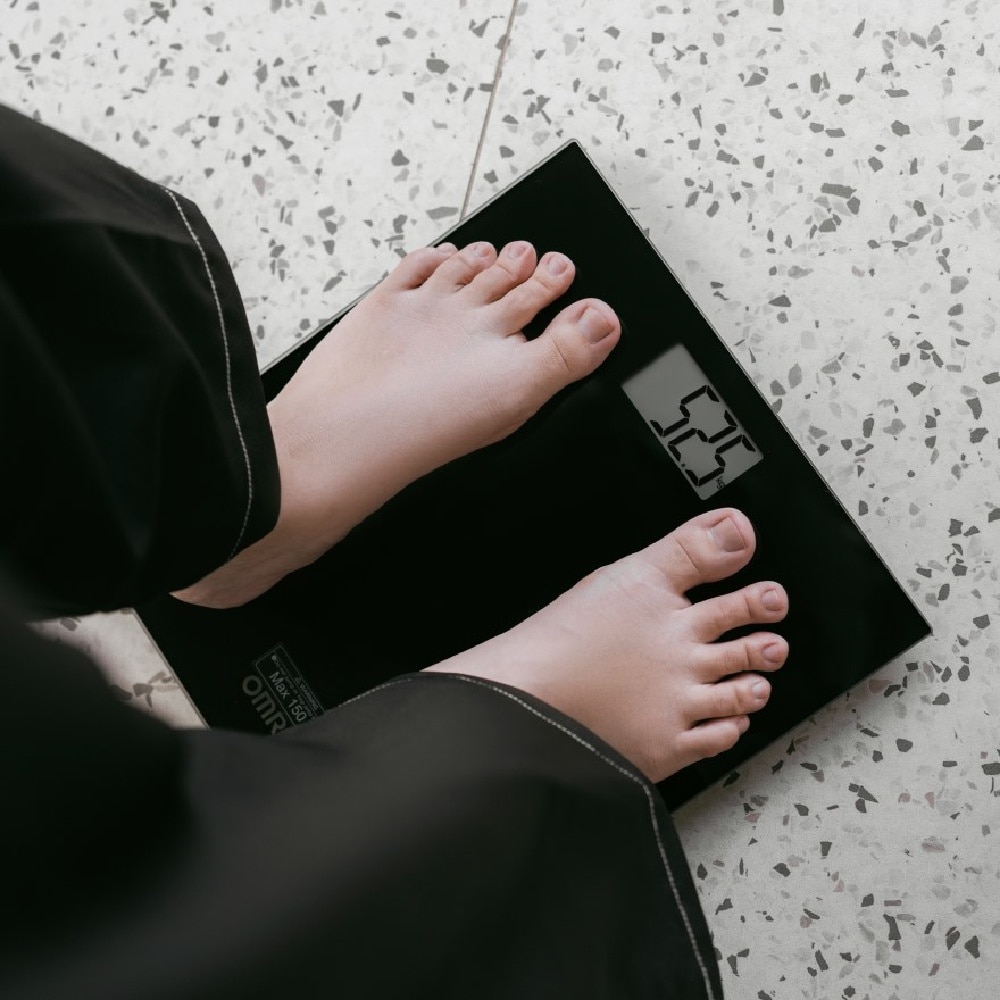 Scale HN289 Black 1 Piece