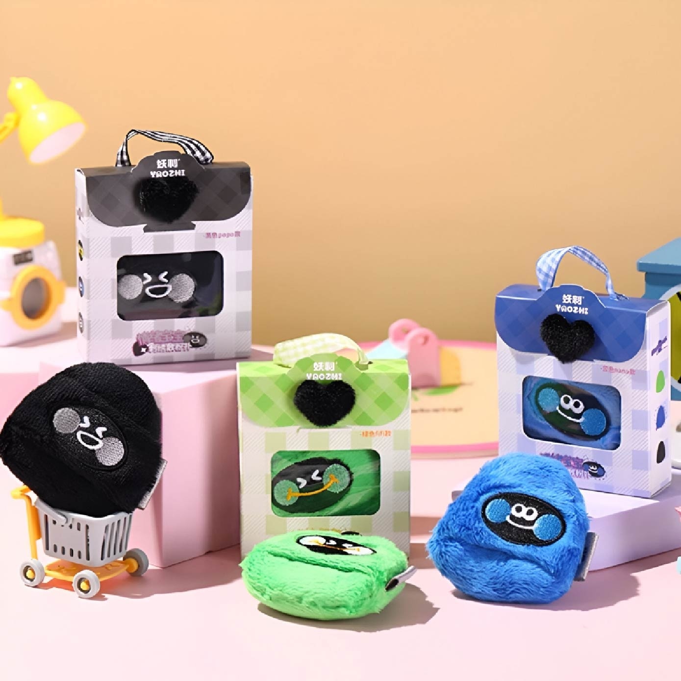 Emotional Fifi Loose Powder Puff 1s