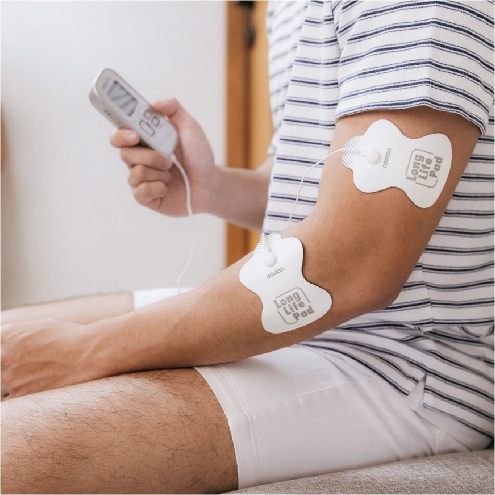 Electronic Nerve Stimulator Massager HV-F021 with Customized Therapy (Drug Free Soothing Relief for Muscle Pain & Stiffness) 1s