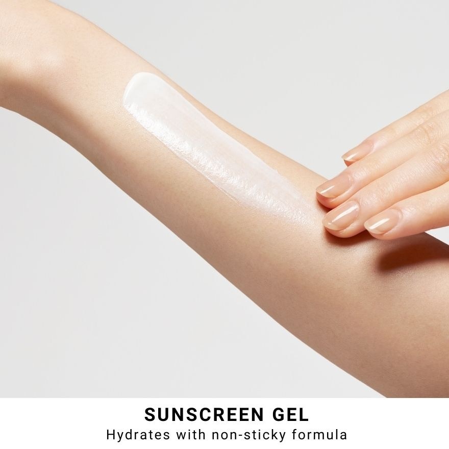X Kirby Chrono Beauty Gel UV EX SPF 50+ PA++++ 90g