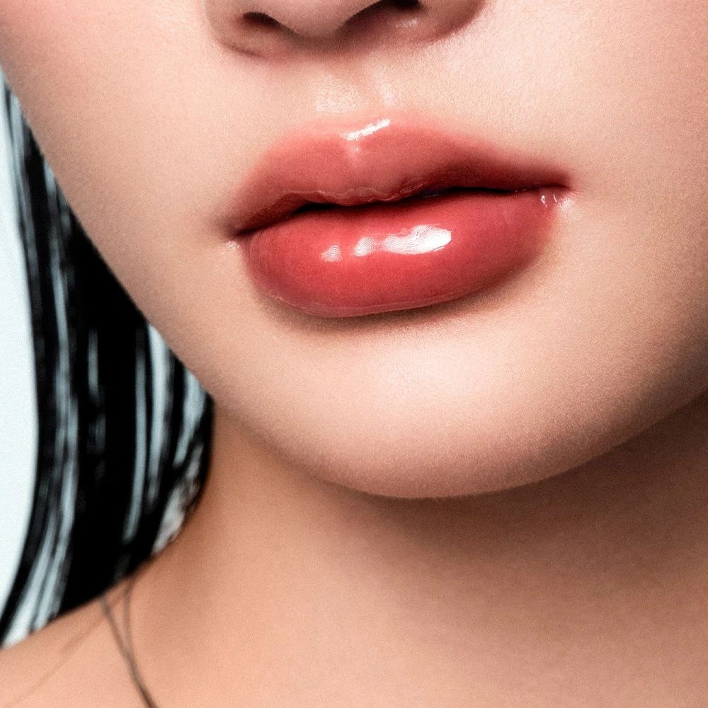 Long-Lasting Glossy Rouge 565 Crushed Chestnut 3g