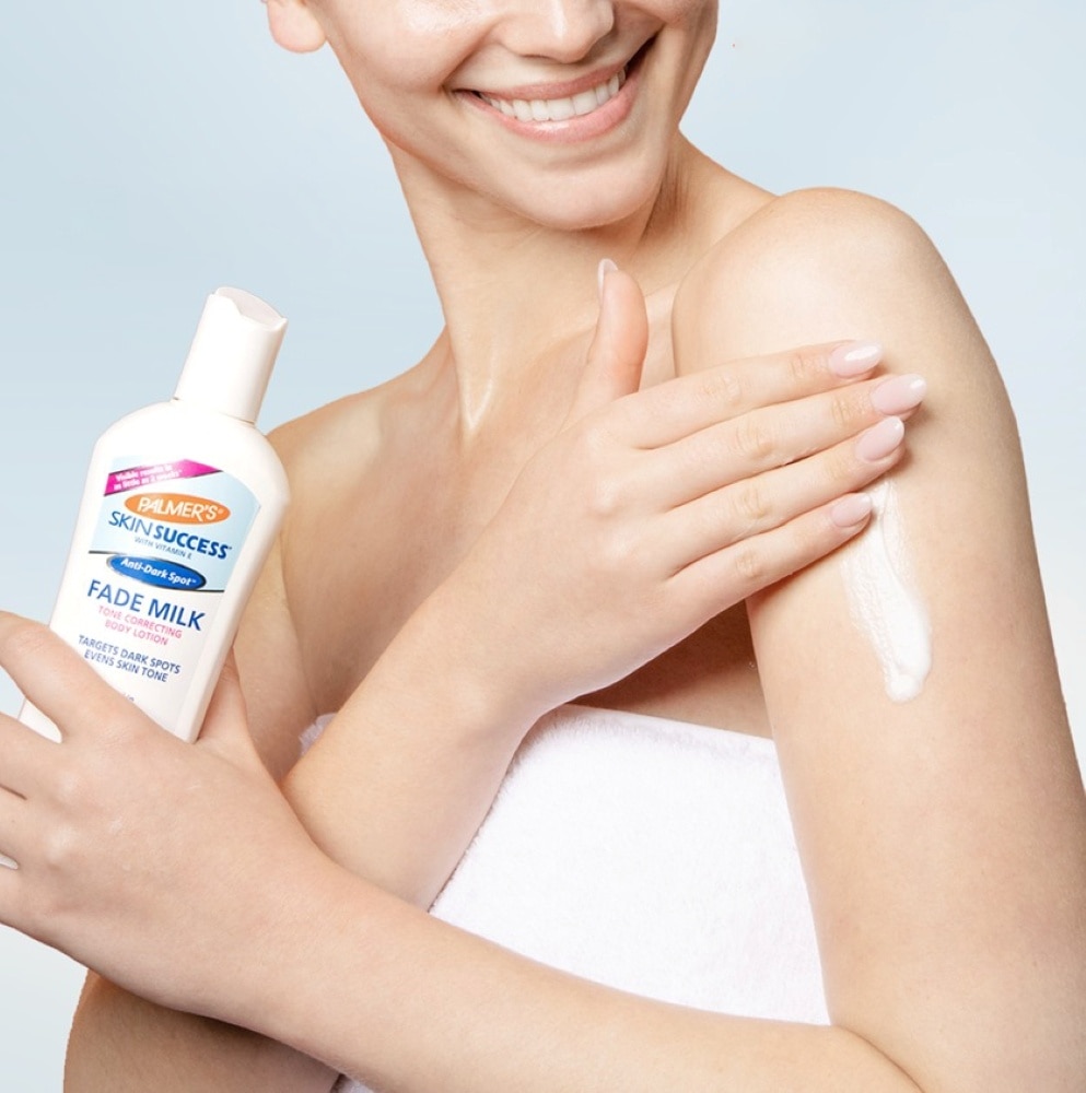 Skin Success Formula with Vitamin E ® Anti-Dark Spot Fade Milk Tone Correcting Body Lotion 250ml