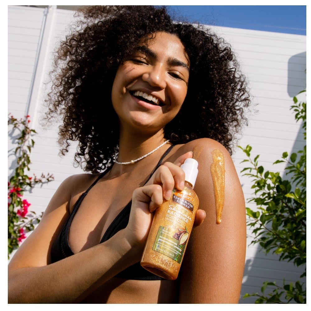 Cocoa Butter Formula ® with Vitamin E Shimmer Radiance Body Oil 150ml