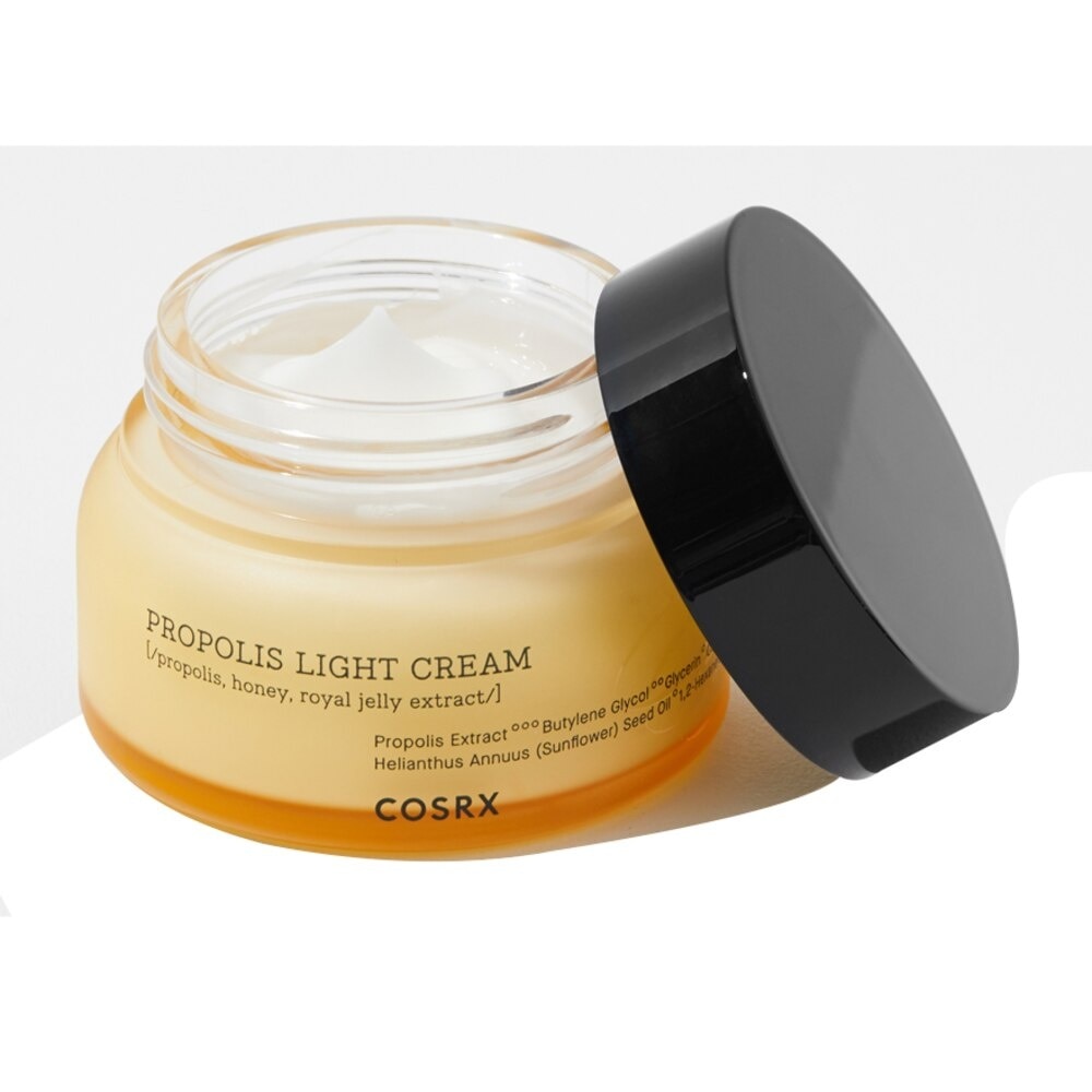 Full Fit Propolis Light Cream (Provide Moisture And Nourishment to the Skin) 65ml