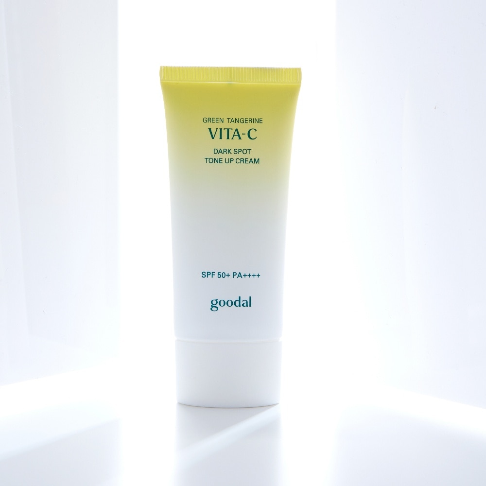 Green Tangerine Vita-C Dark Spot Care Tone Up Cream 50ml