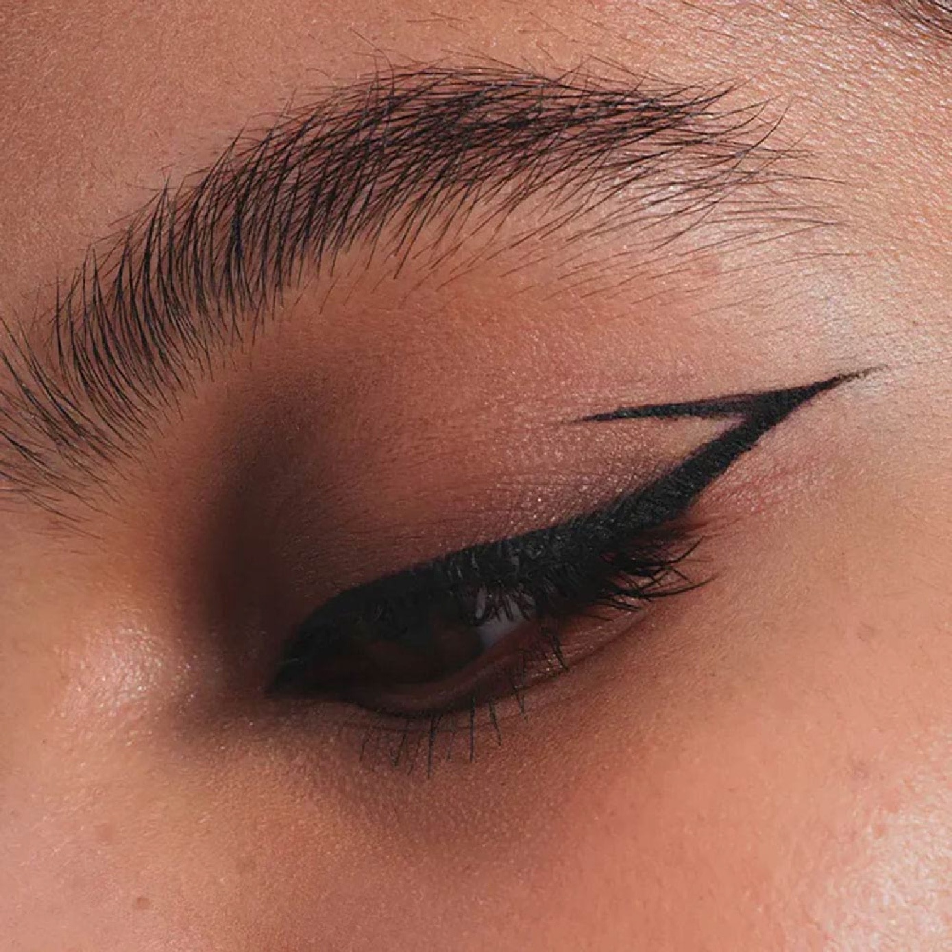 Ink Glider Liquid Eyeliner 0.5ml